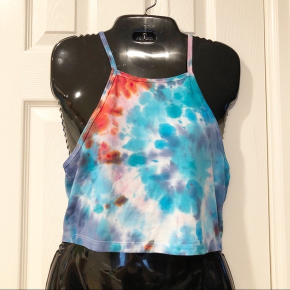 Divided Tops - [divided] tie dye cropped tank top